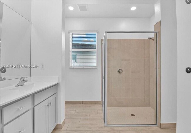 Building Photo - 4110 Bonita Way