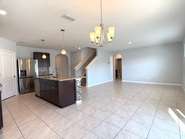 Building Photo - Move-In Ready • Lawn Care Included • Pet-Friendly!