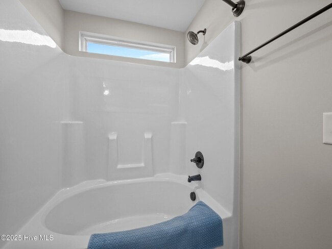 Building Photo - 63 Outrigger Dr