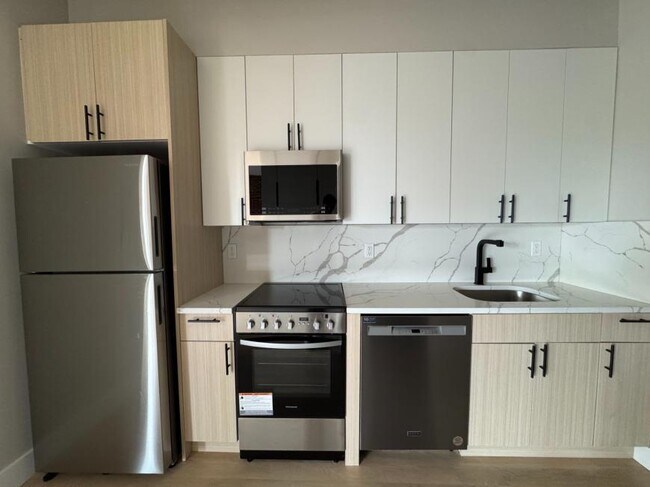 Building Photo - 2 bedroom in Brooklyn NY 11215
