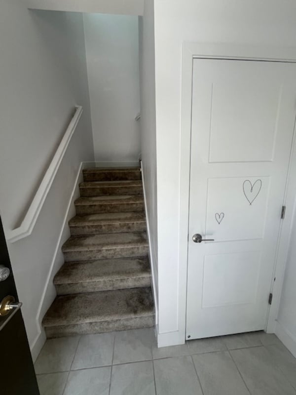 Building Photo - 2704 Bella Cir