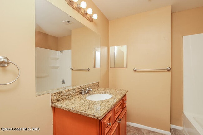 Building Photo - 912 Gatewood Ct NE