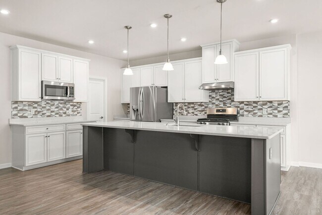 Building Photo - Walton's Grove of Mt. Juliet (2020 build)