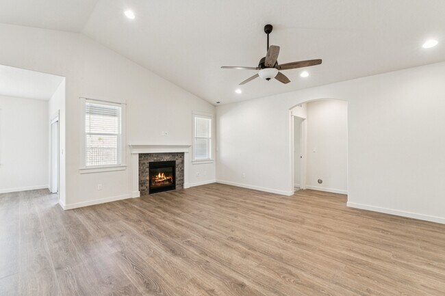 Building Photo - 10646 W Thimbleberry Ct