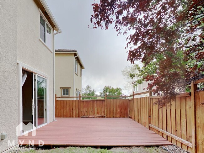 Building Photo - 6627 Sportoletti Dr