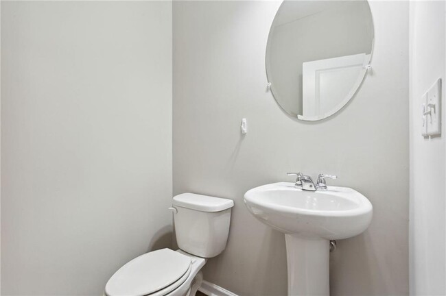 Building Photo - 4780 Alford Cmns