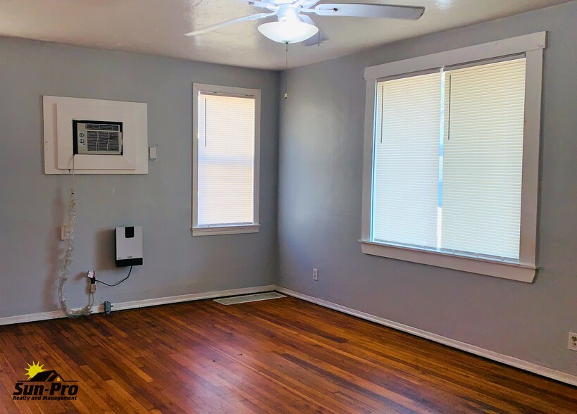 Building Photo - 517 Braddock Ave