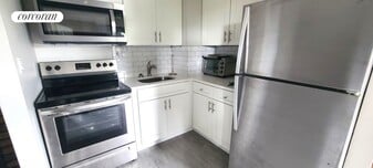 Building Photo - 103-17 90th St