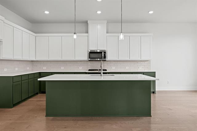 Building Photo - 304 Chestnut St