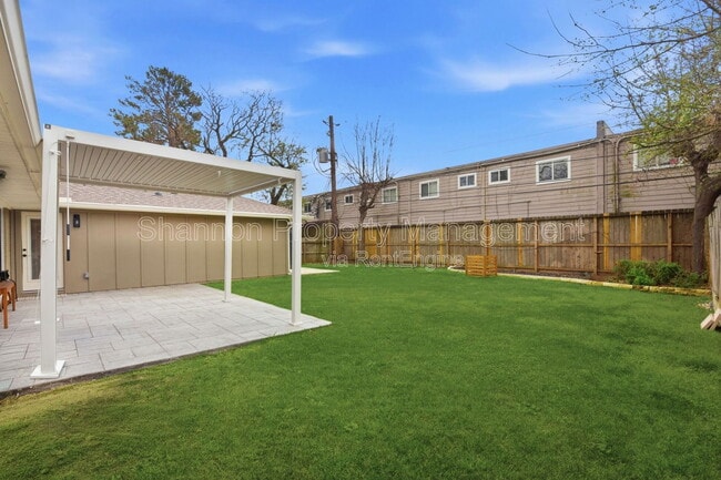 Building Photo - 2019 Brimberry St