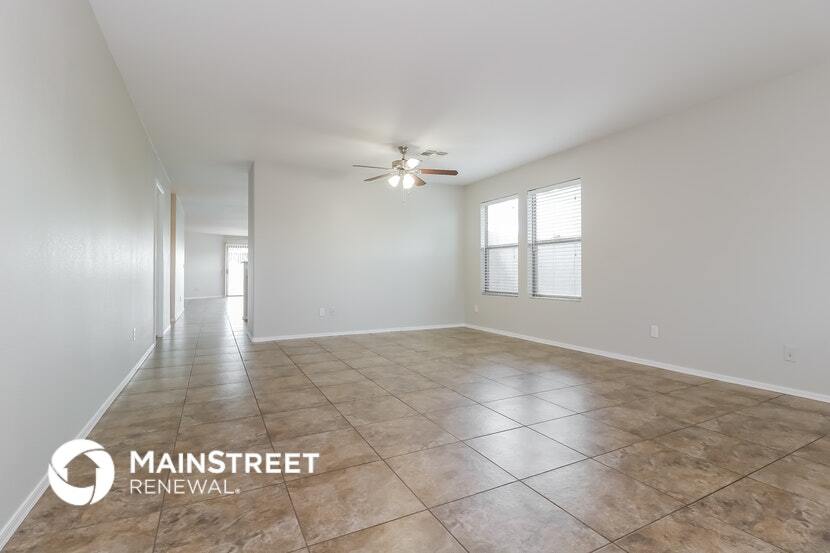 Building Photo - 16450 N Naegel Dr