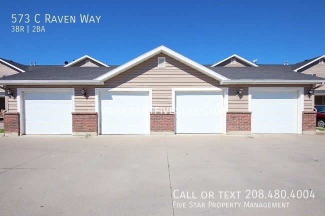 Building Photo - 573 Raven Way