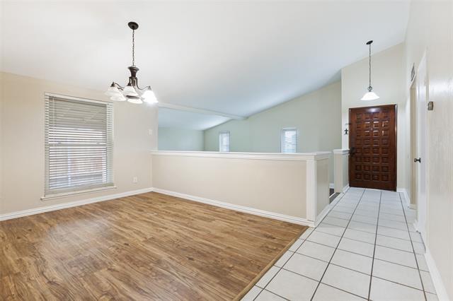 Building Photo - 3401 High Plateau Dr