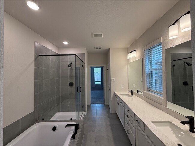 Building Photo - 18314 Midnight Stone Ln