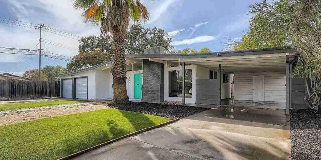 Primary Photo - 3661 Montclaire St