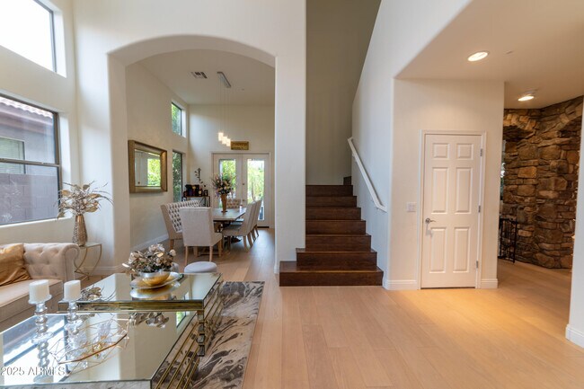 Building Photo - 7625 E Sands Dr