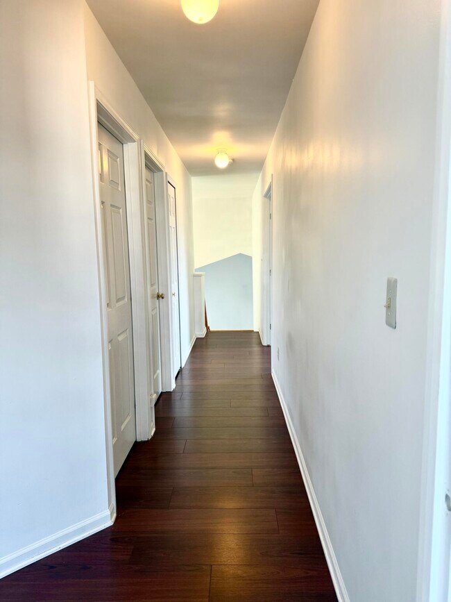 Building Photo - 2341 Timbercrest Ct