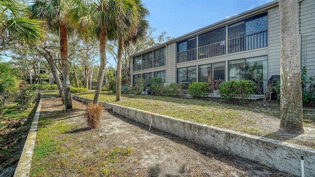 Building Photo - 1601 Pelican Point Dr