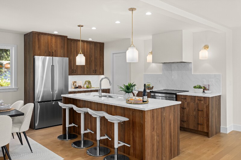 Building Photo - 2349 NE 127th St