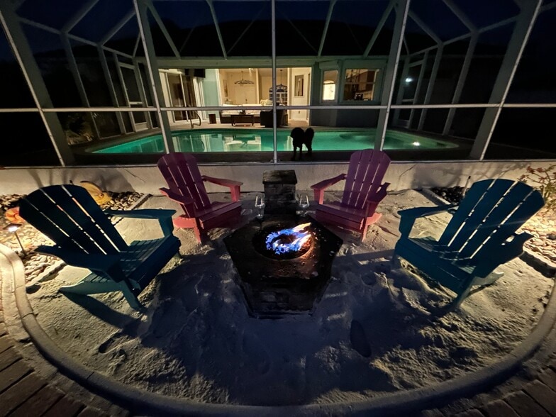 Building Photo - 1001 Mineo Dr