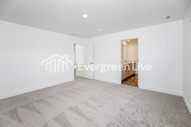 Building Photo - 9094 W Inspirado St