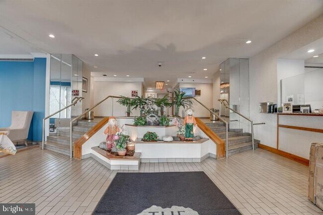 Building Photo - 5340 Holmes Run Pkwy