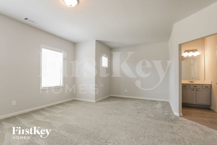 Building Photo - 543 Gadwall Cir