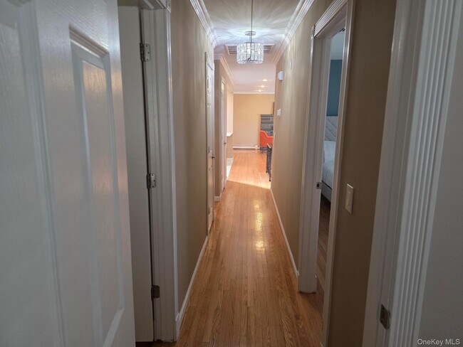 Building Photo - 29 Carriage Hill Ln