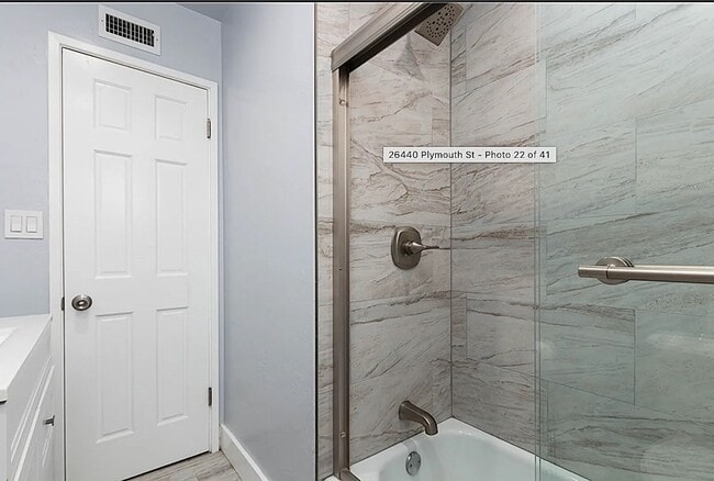 Building Photo - 25440 Plymouth St