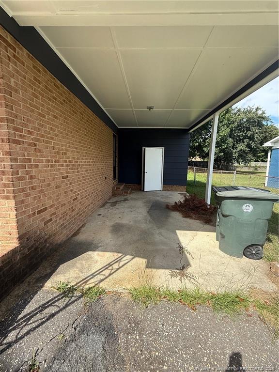 Building Photo - 6512 Kemper Ct