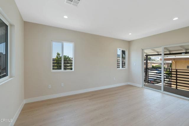 Building Photo - 1206 Tamarind Ave
