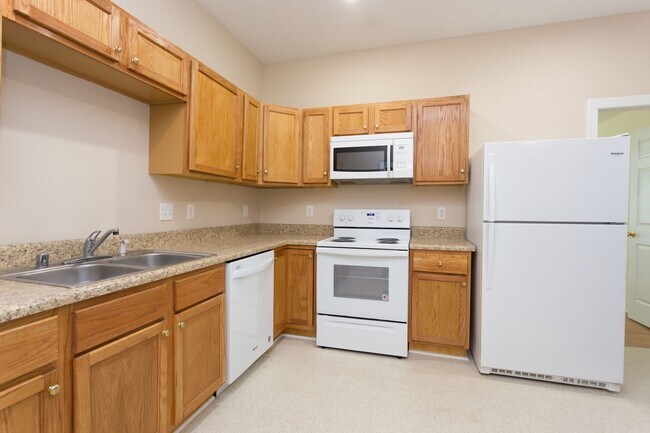 Building Photo - 1311 W Leigh St. Duplex