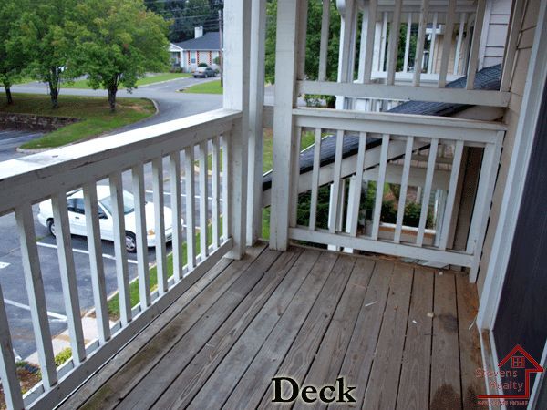 Building Photo - 430 Oriole Dr