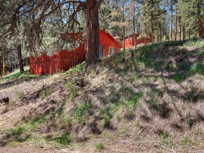 Building Photo - 6537 S Brook Forest Rd