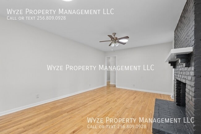 Building Photo - 2209 Rothmore Dr SW