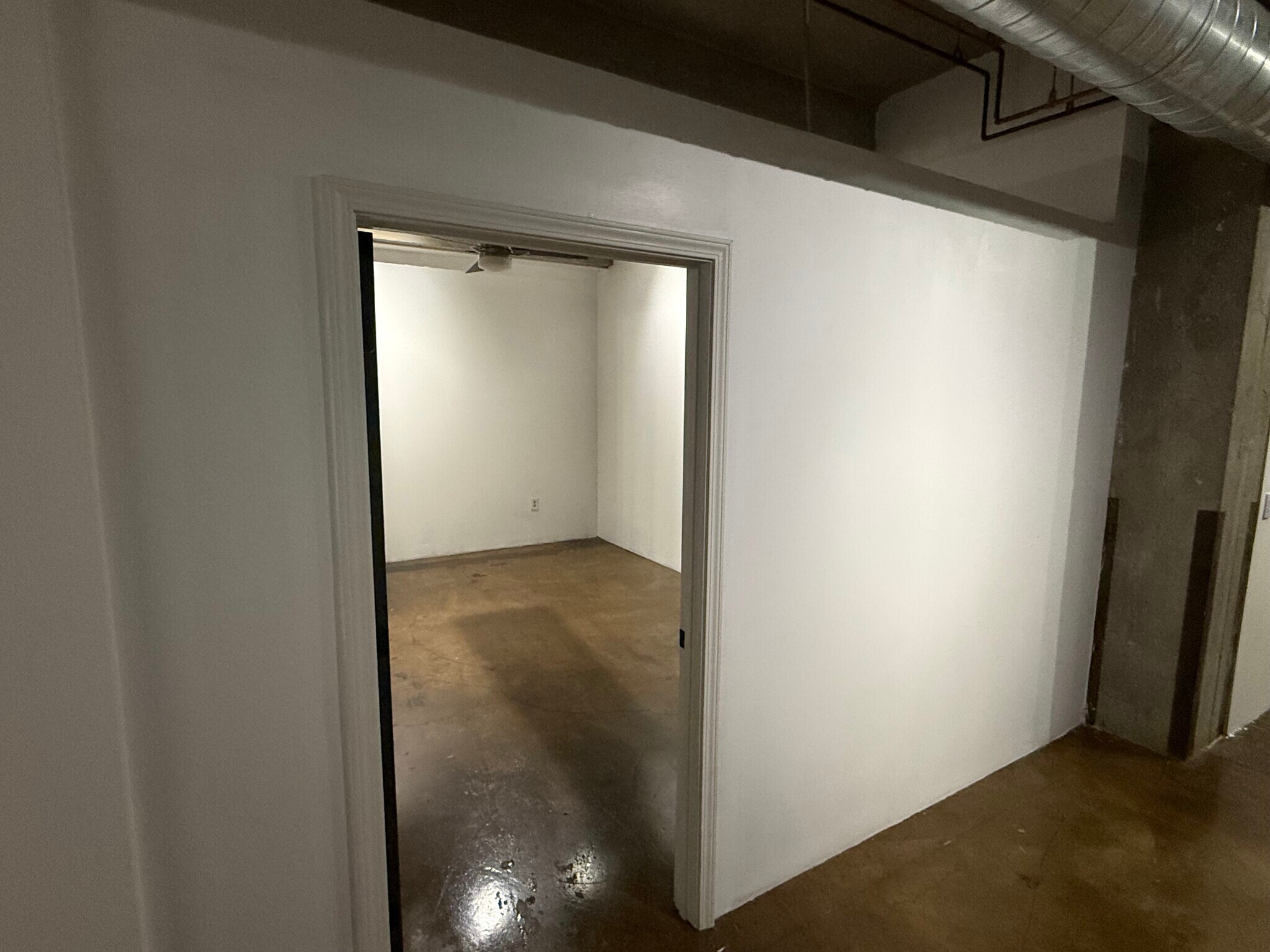 Living room to bedroom - 360 W Pershing Rd