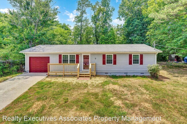 Building Photo - 3 br, 2 bath House - 919 Coker Road