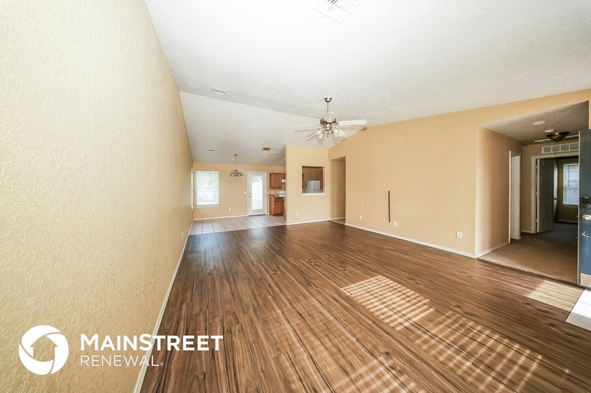 Building Photo - 2524 Waterleaf Dr