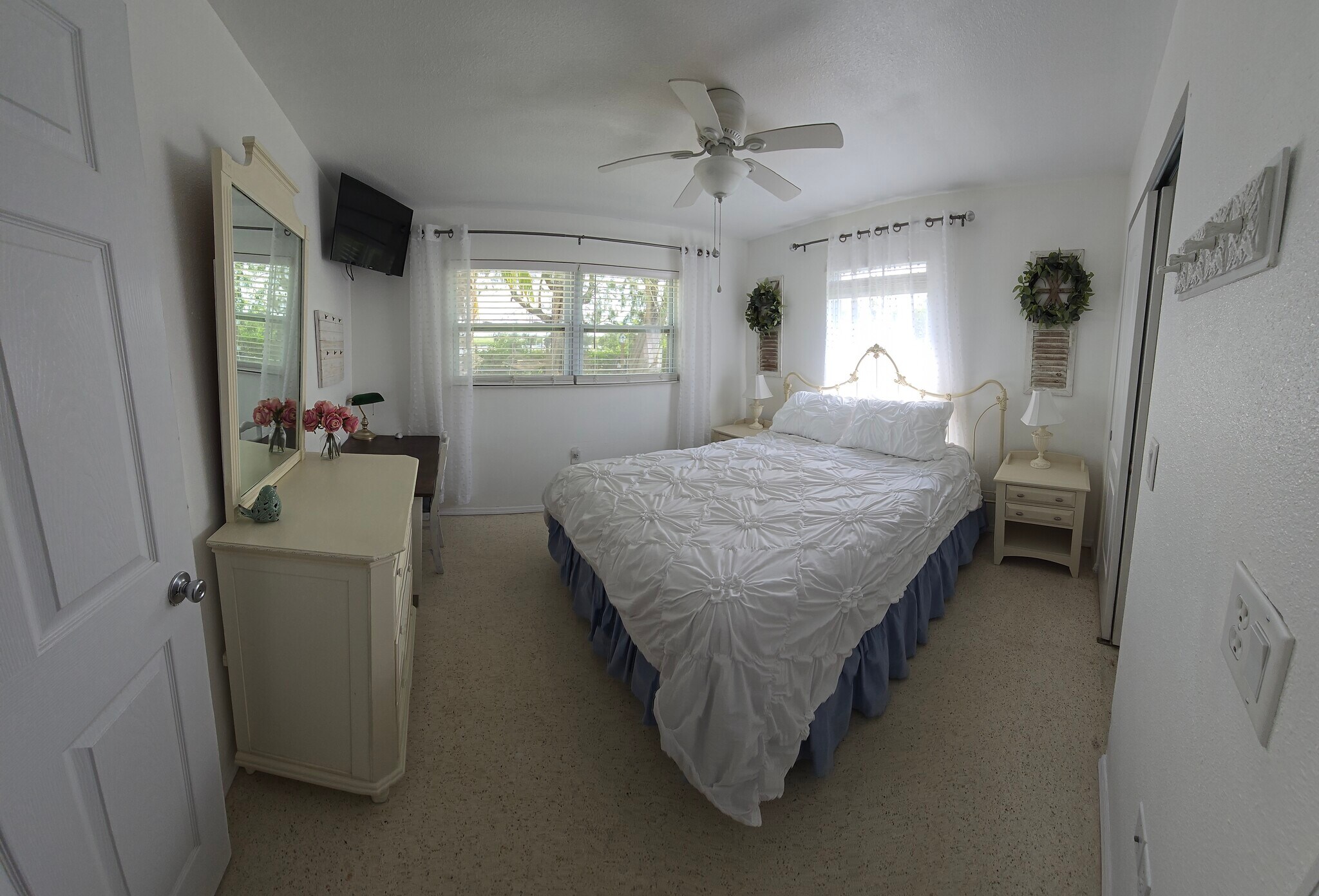 Building Photo - 2019 46th Street Ct E