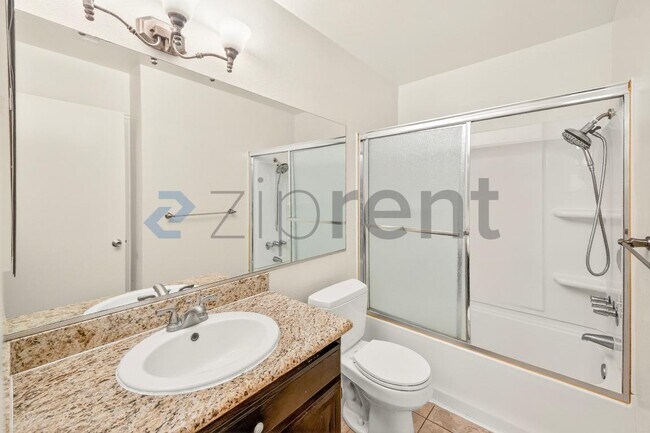 Building Photo - 26854 Claudette St