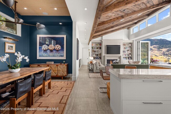 Building Photo - 191 Skimming Ln