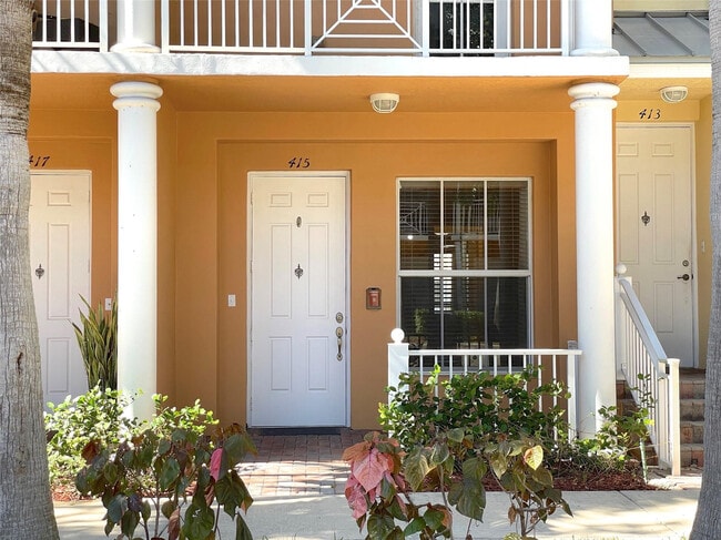 Building Photo - 415 Olssen Ave