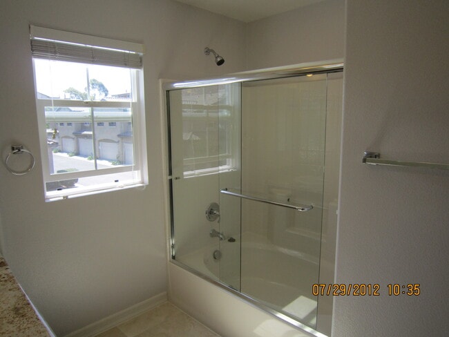 Building Photo - 10410 Duxbury Ln