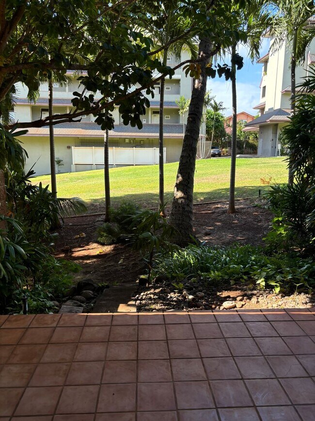 Building Photo - West Maui Breakers (A-Building)