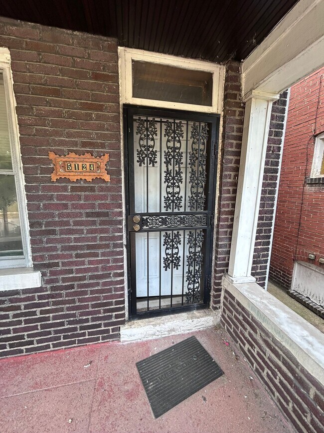 Building Photo - 5124 Northland Ave