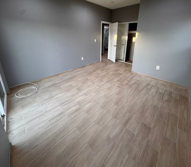 Building Photo - ADU Westminster