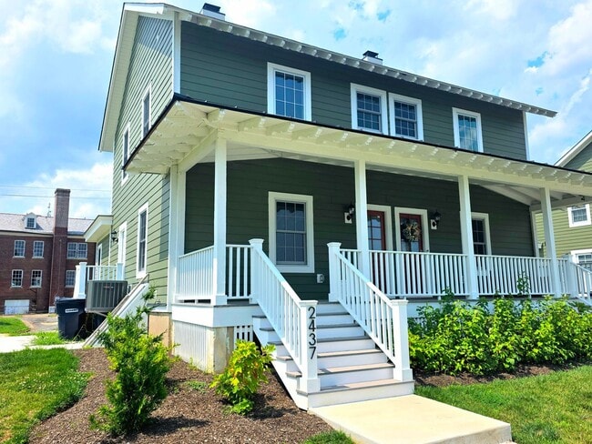 Building Photo - Delaware City Alert!! 3 bed 2 baths available NOW!