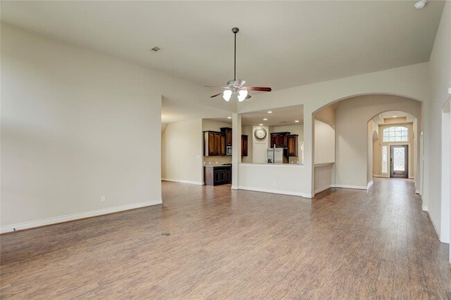 Building Photo - 28310 Lauren Cove Ln
