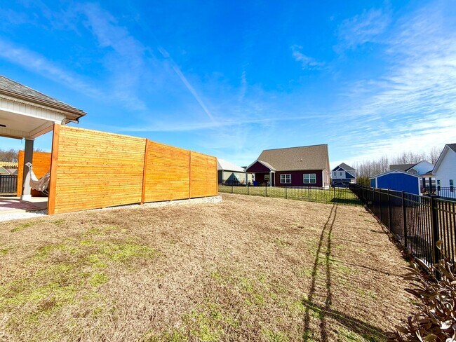 Building Photo - 1013 Berry Bnd