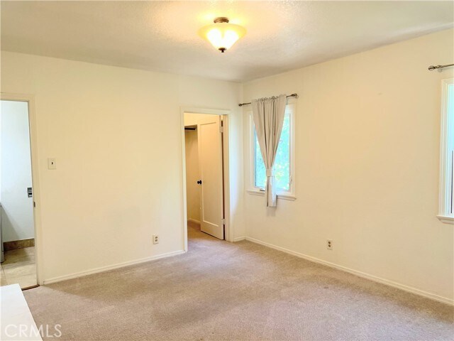 Building Photo - 418 N Lucia Ave